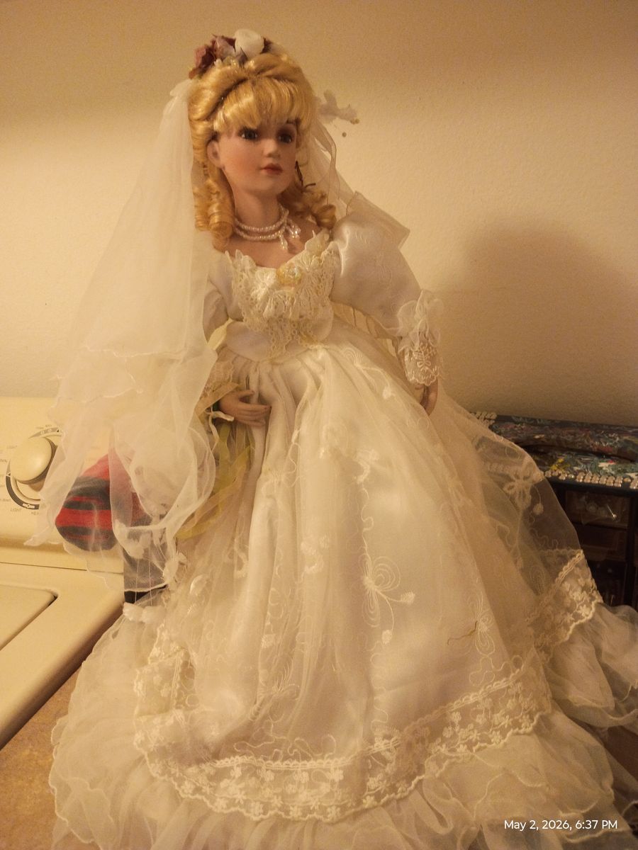 Bridal porcelain doll