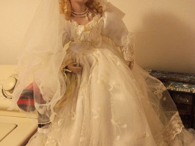 Bridal porcelain doll