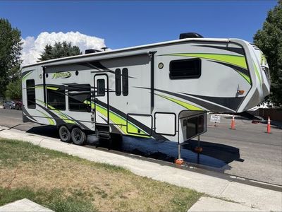 Toy Hauler 37 Ft Attitude Eclipse