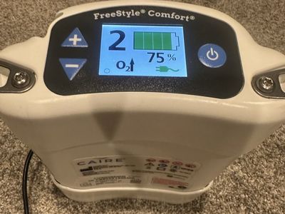 Caire FreeStyle Comfort Portable Oxygen Concentrator with AC Adapter & Carry Bag