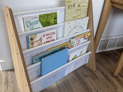 Kids Wooden Sling Bookshelf