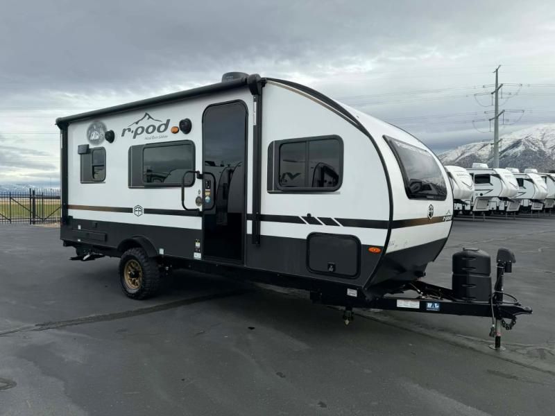 New 2026 Forest River R Pod RP-185