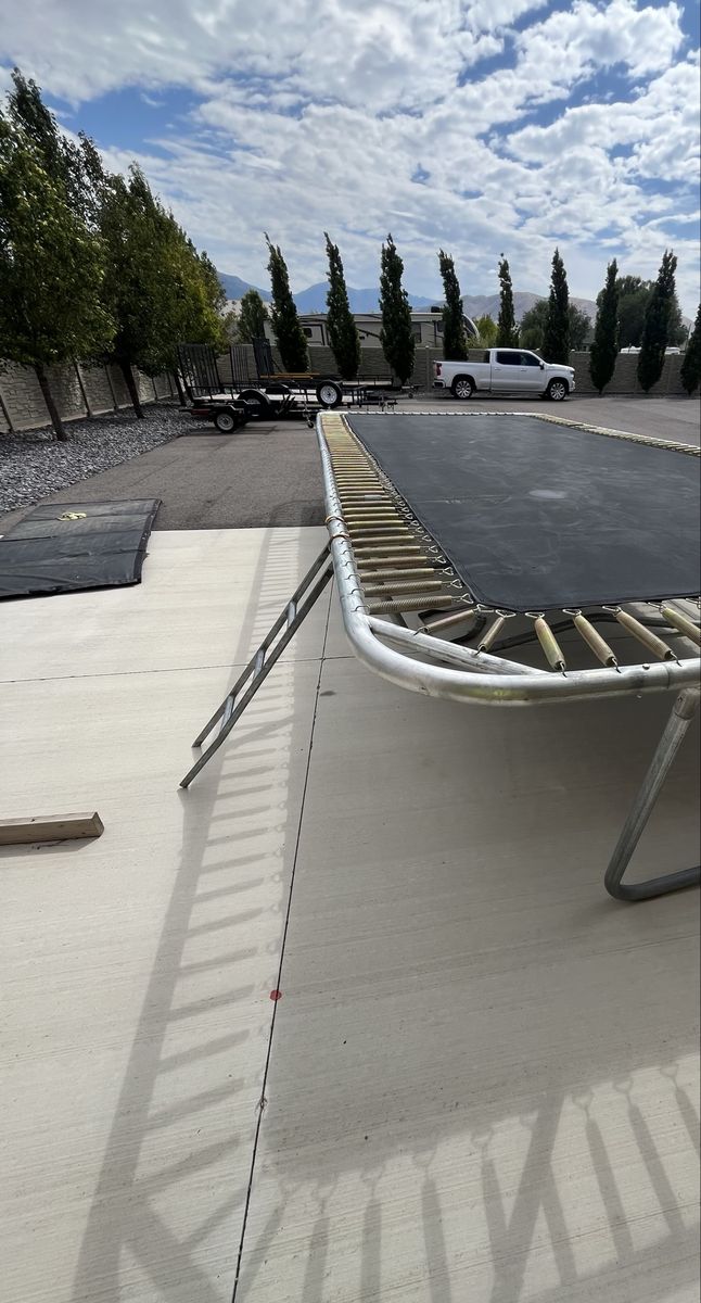 Free Trampoline