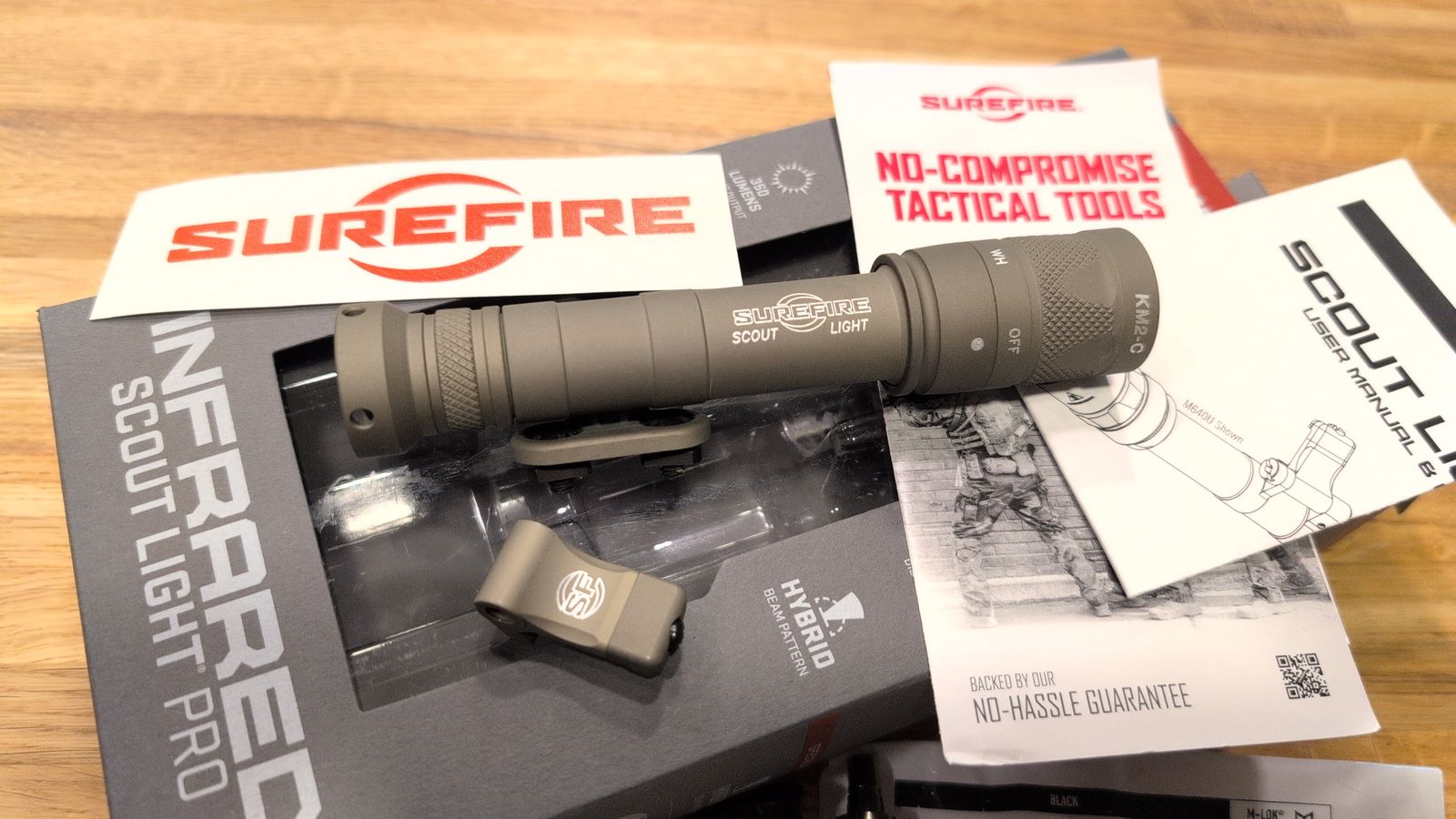 SUREFIRE M640V + UNITY AXON SWITCH