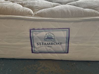 FREE - Denver Mattress Co. Steamboat Firm Mattress - used