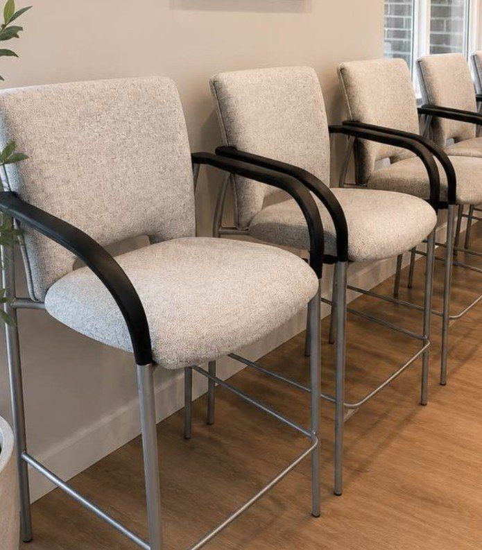 Modern Gray Upholstered Bar Stools with Black Arms and Metal Frame (Set of 4)