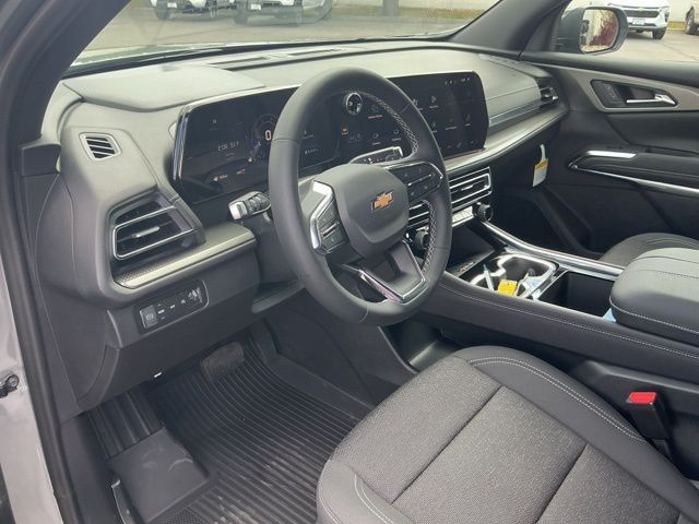 Main image 10
