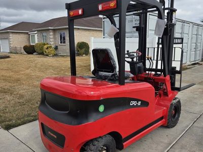 Starvox CPD-20 4400lbs electric forklift