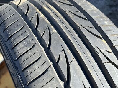 One Tire! 225/40ZR18 Lionhart Used Tire $40