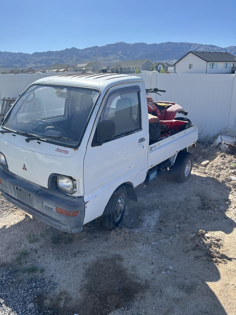 Mini truck