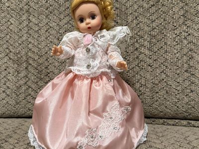 Madame Alexander *Miniature Madame* doll #79527- 100th Anniversary