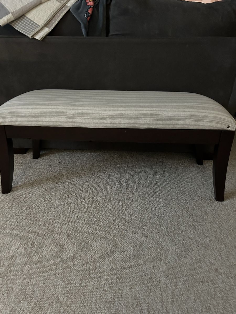 Upholstered bench