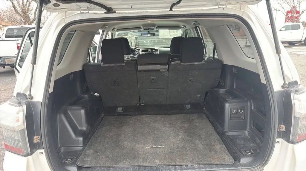 2018 TOYOTA 4RUNNER SR5