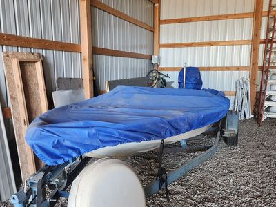 1989 commander ski boat