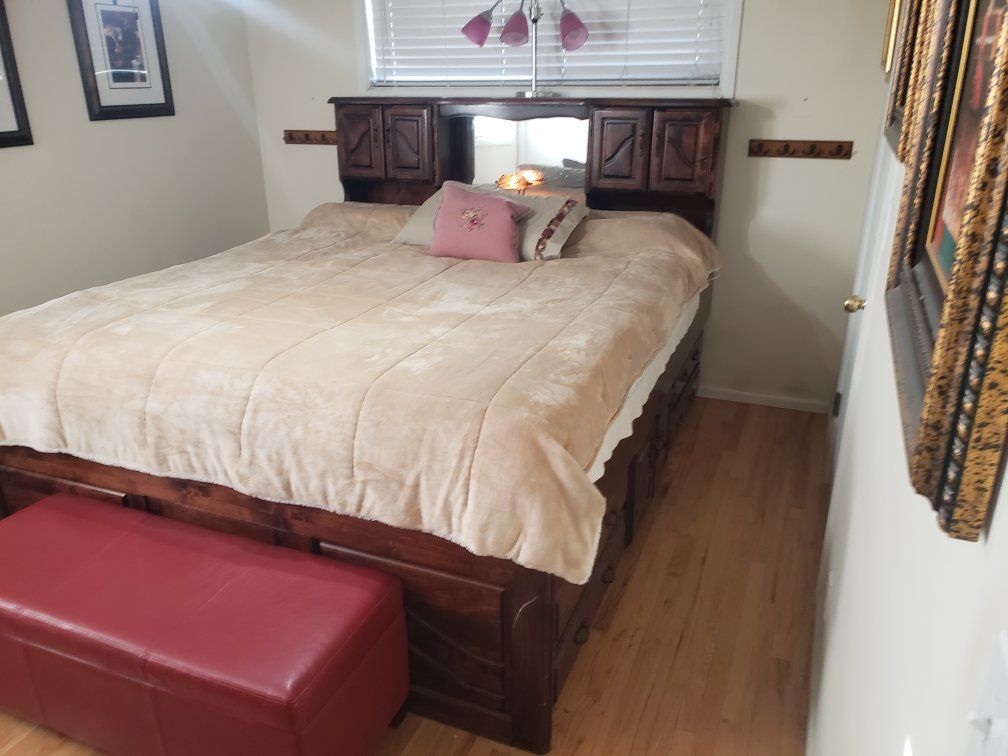 Moving. Cal King bed frame w/ mattress storage