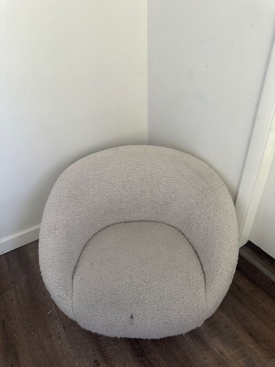 spinning chair
