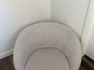 spinning chair