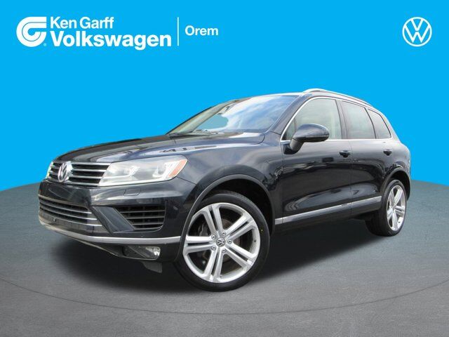 2017 VOLKSWAGEN TOUAREG V6 Executive