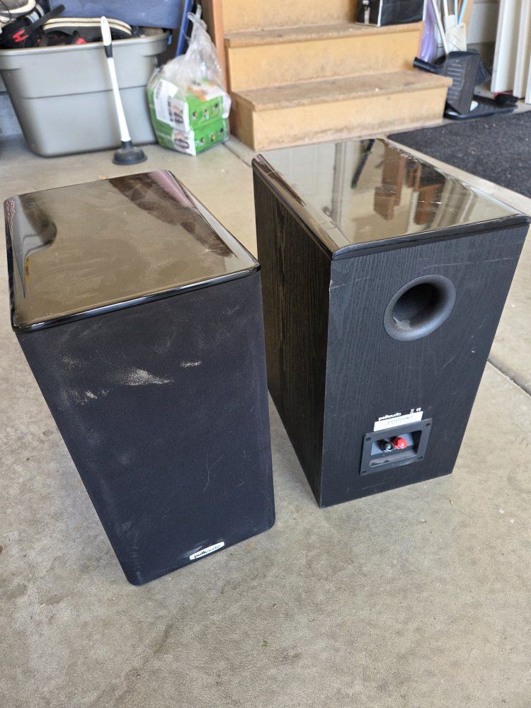 Polkaudio Black Bookshelf Speakers (Pair)