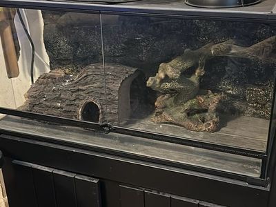 40 Gal Front Open Tank