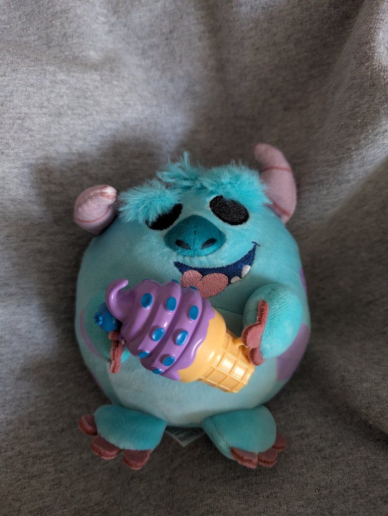 ZURU Disney Snackle Sully