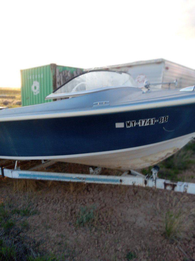 Main image 6