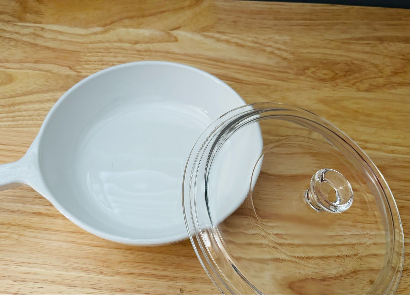 Main image 6
