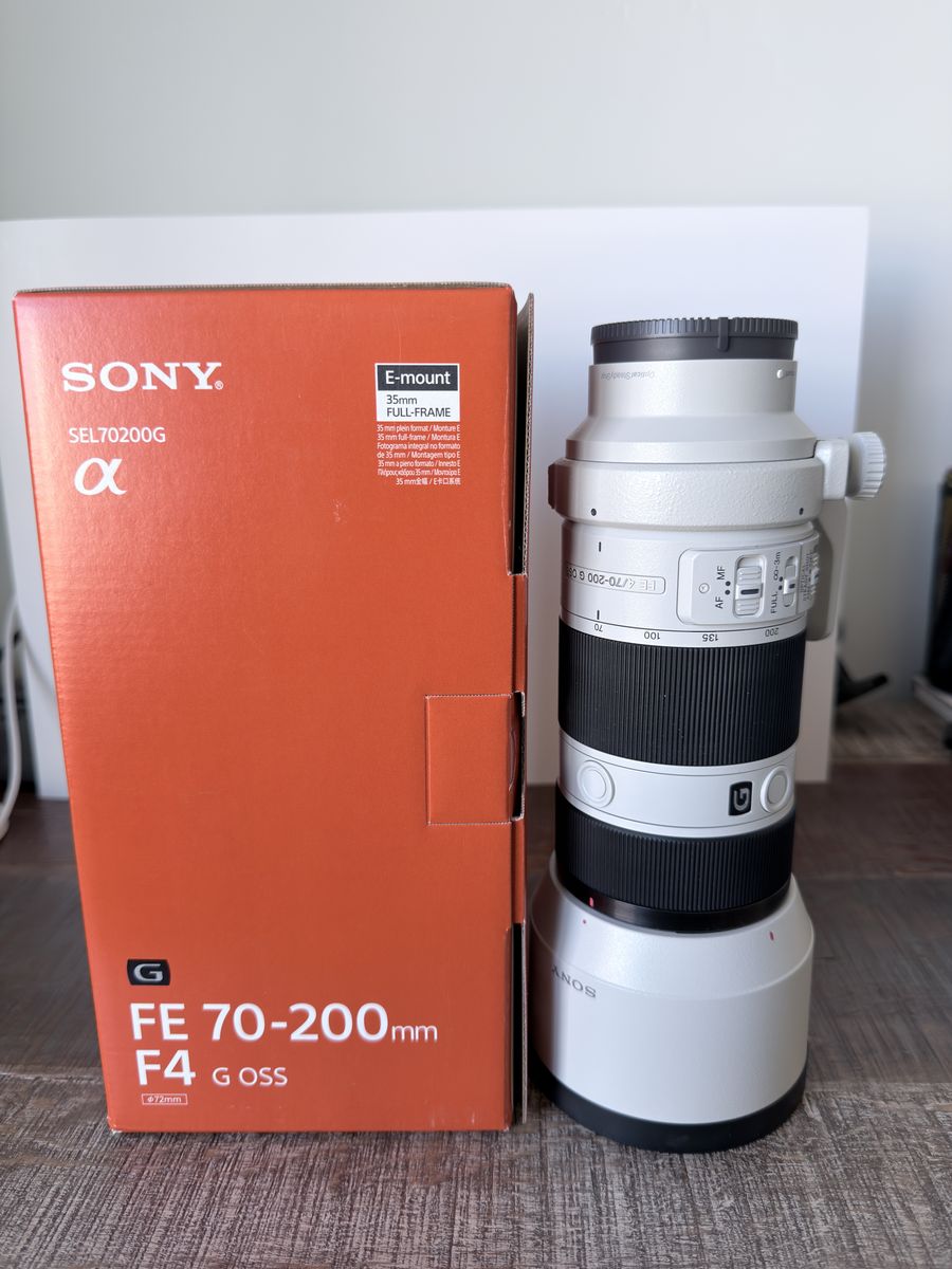 Sony FE 70-200mm F4 G OS Full Frame E mount lens