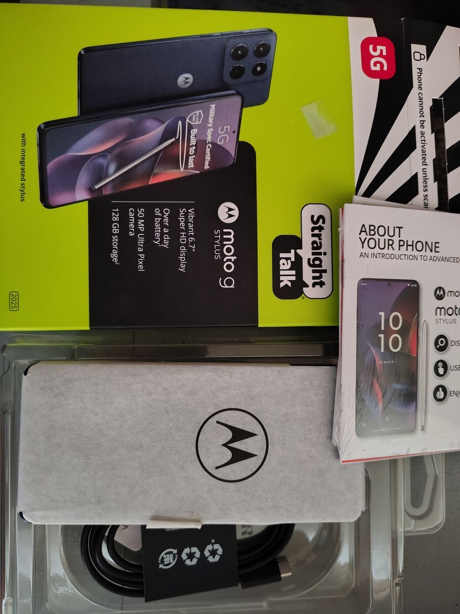 Motorola Moto G Stylus 2025 128GB - unlocked - like new