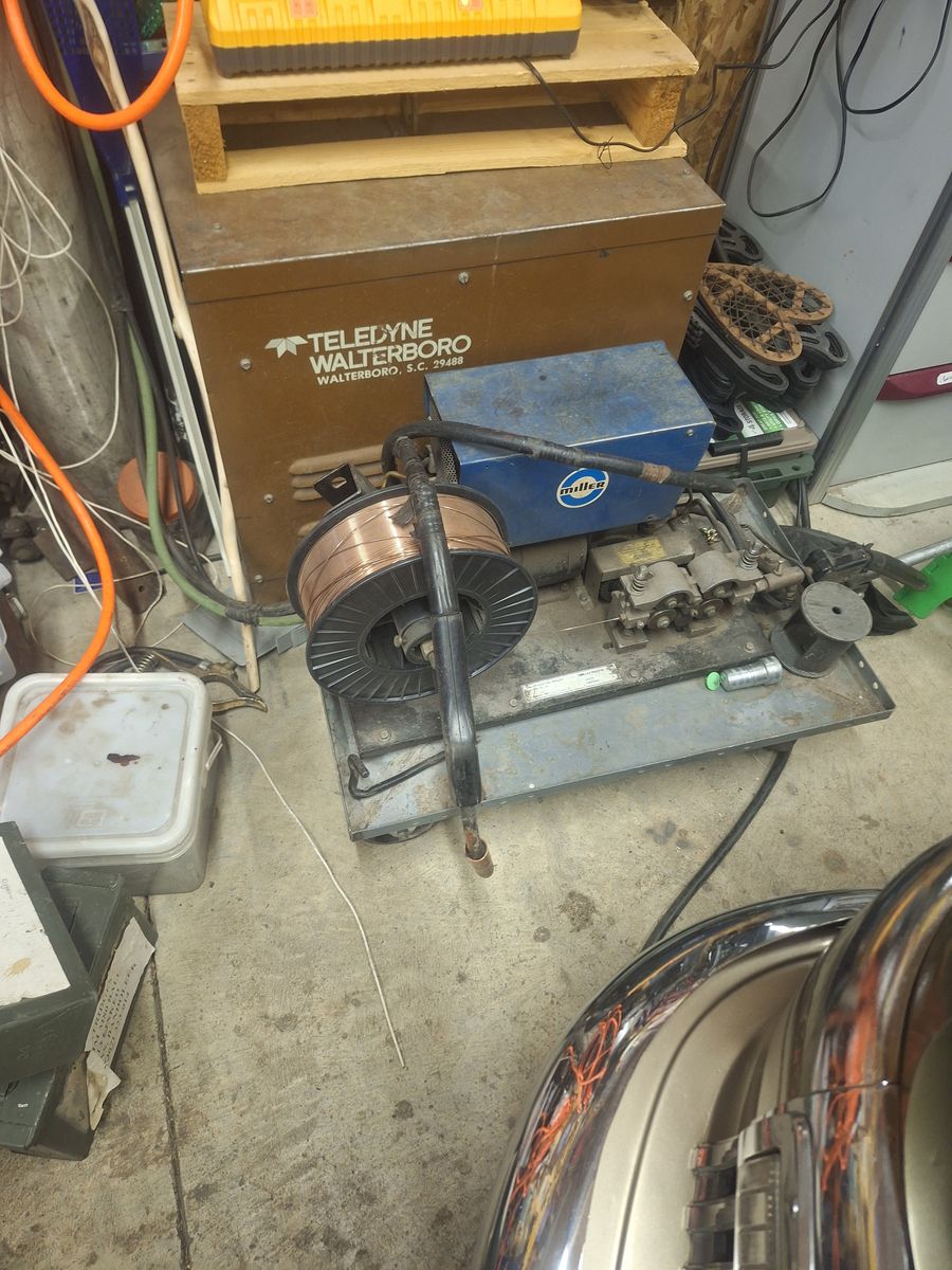 Main image 3