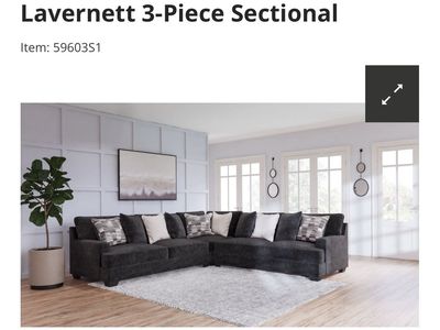 LARGE SECTIONAL COUCH