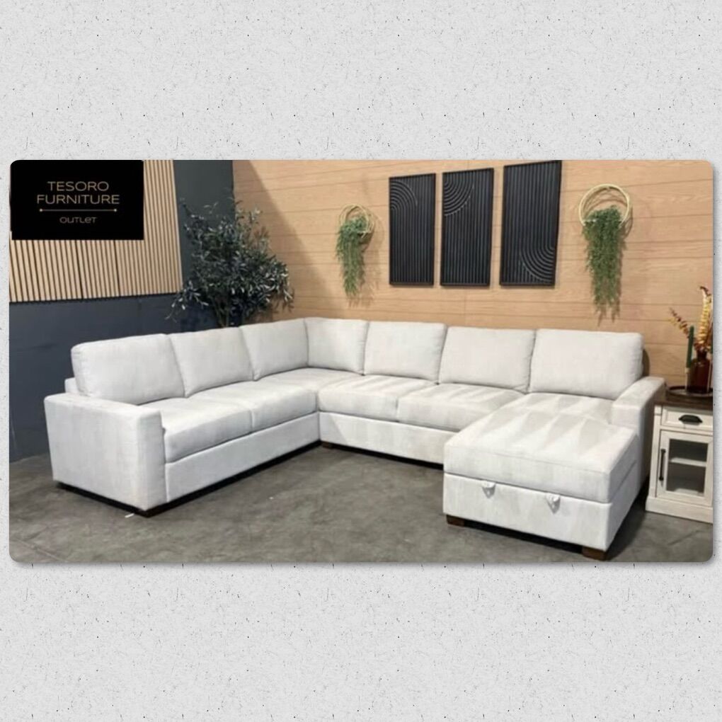 THOMASVILLE GLENN WITH STORAGE FREE DELIVERY