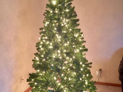 7' North Valley Spruce Full Pre-Lit Artificial Green Christmas Tree