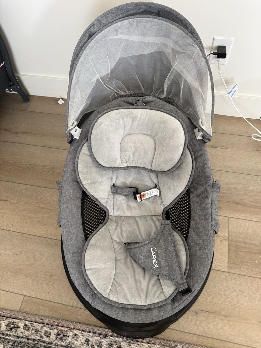 Larex Bluetooth baby swing