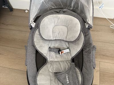 Larex Bluetooth baby swing