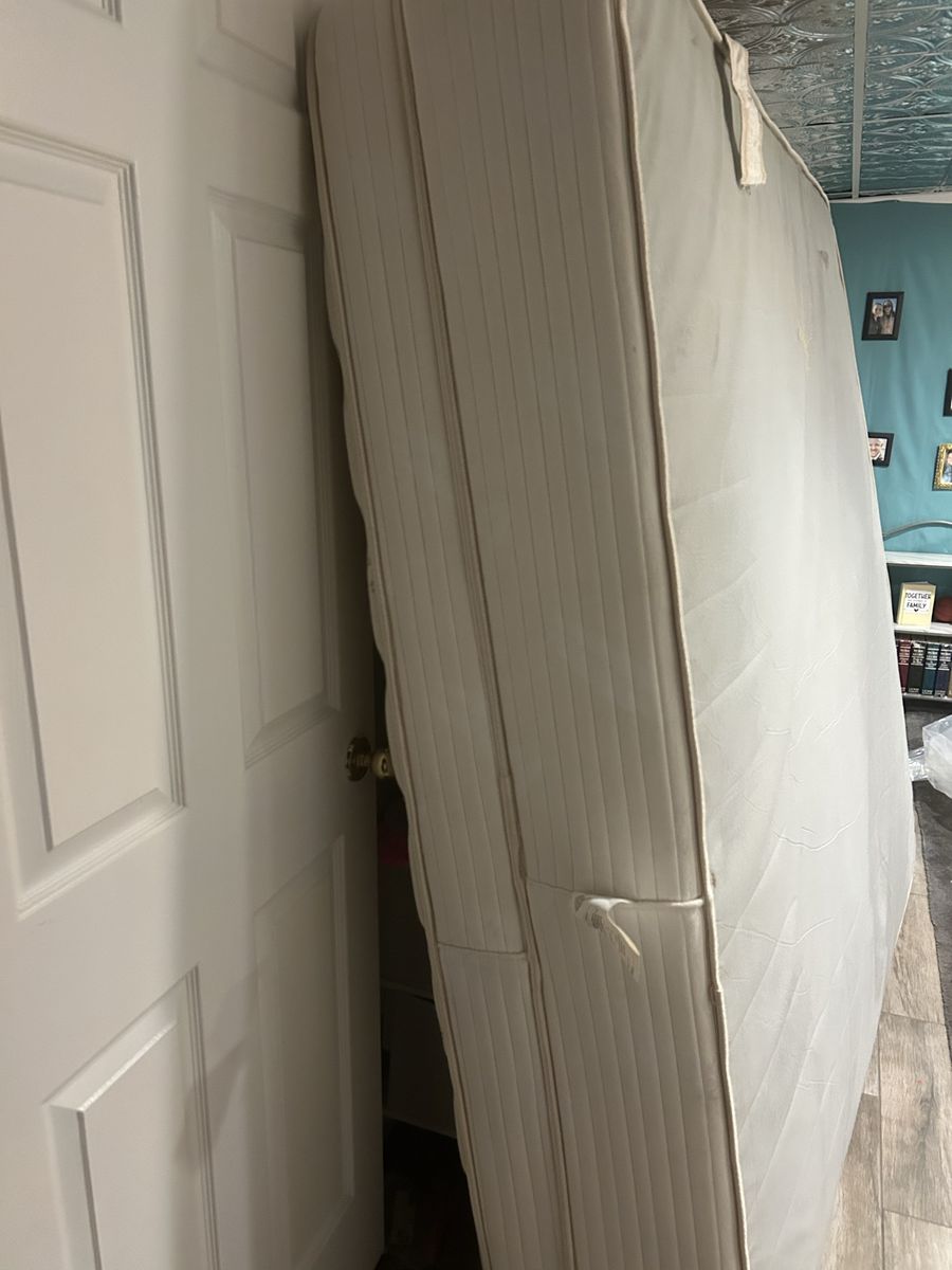 Organic Cotton Mattress - king Size, Good Condition, Comfortable Sleep