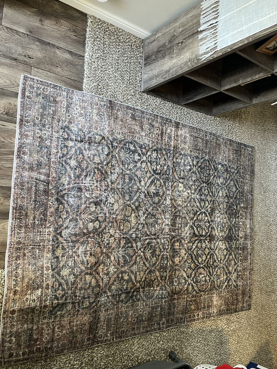 Main image 3