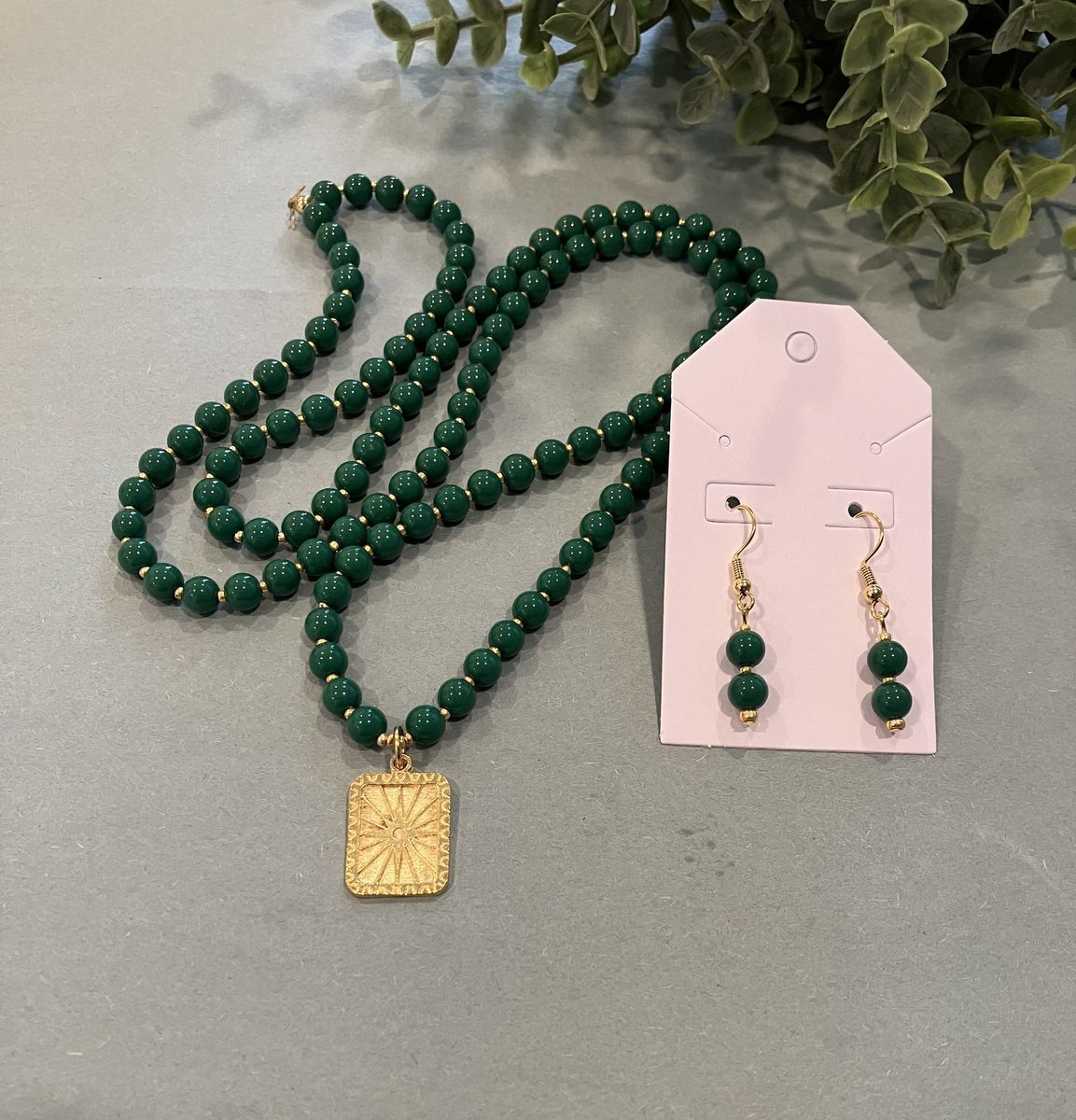Green & Gold Multiple Beaded Pendant Necklace And Earrings