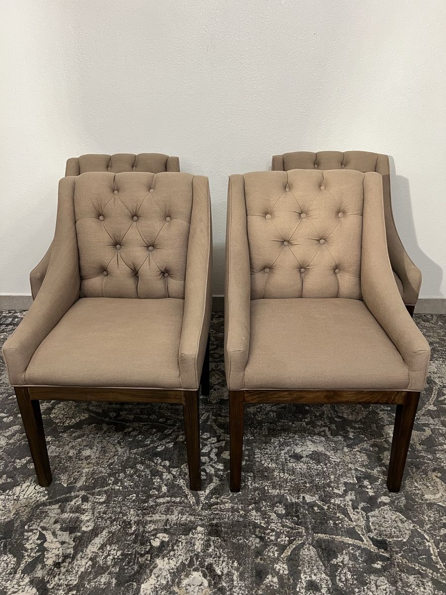 Chairs - Upholstered Chairs