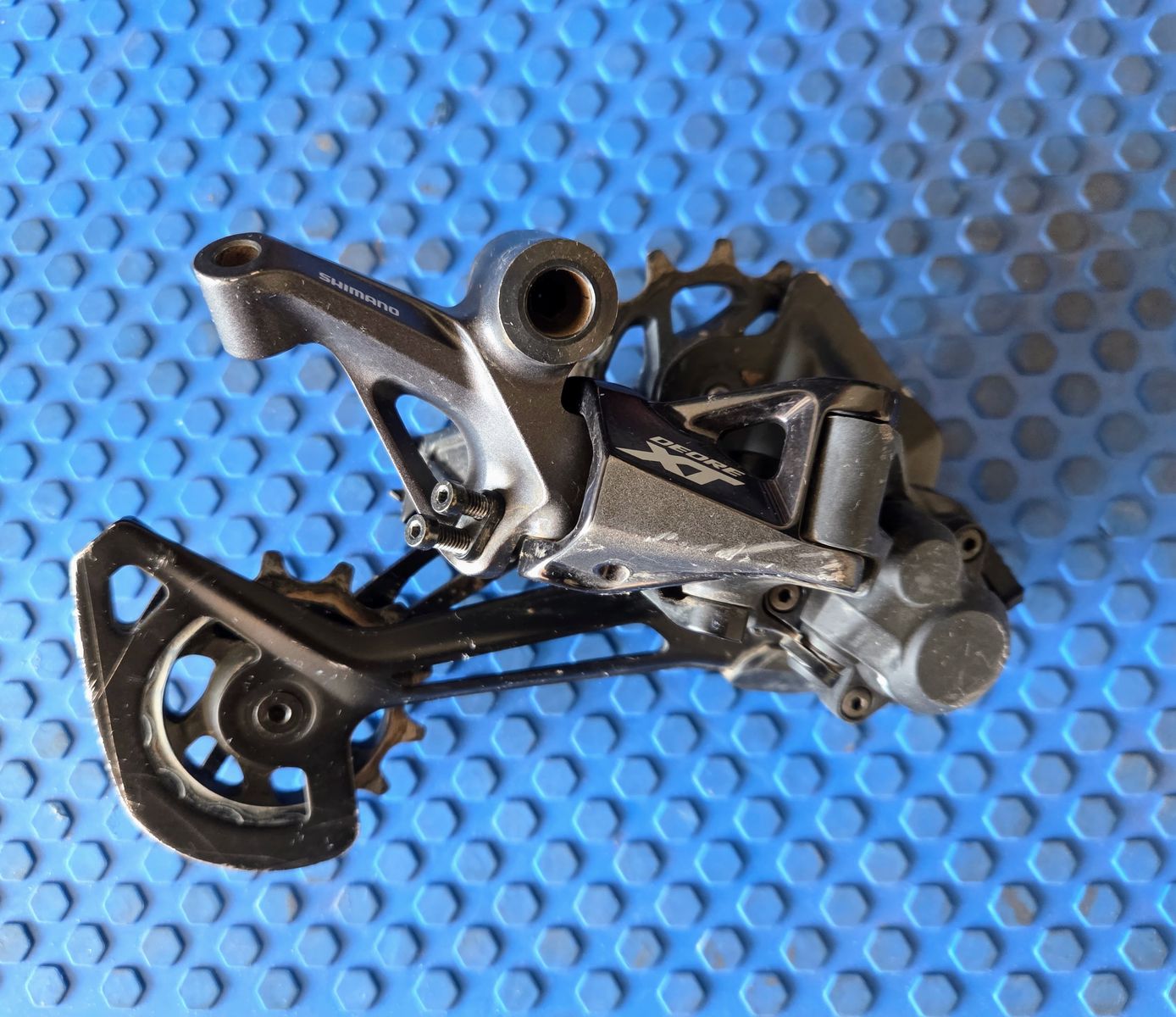 Shimano XT RD-M8100 Mountain Bike Rear Derailleur