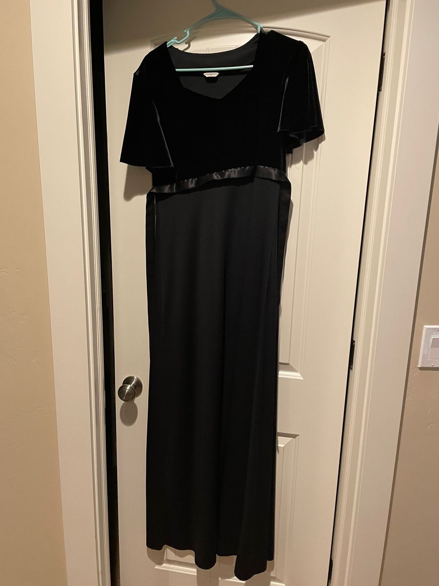 Black formal choir dress