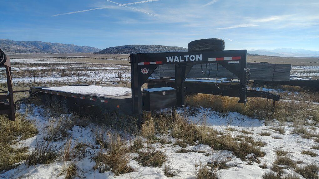 22' Walton fifth wheel 24' dove tail 21,000lds