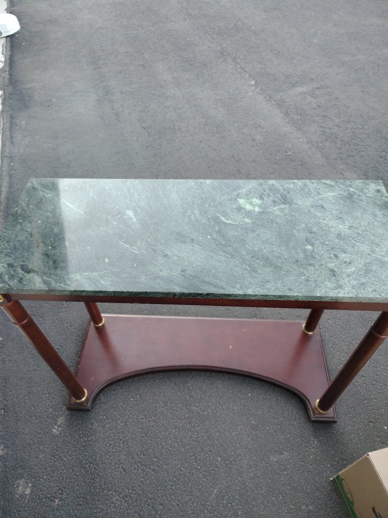 Main image 2