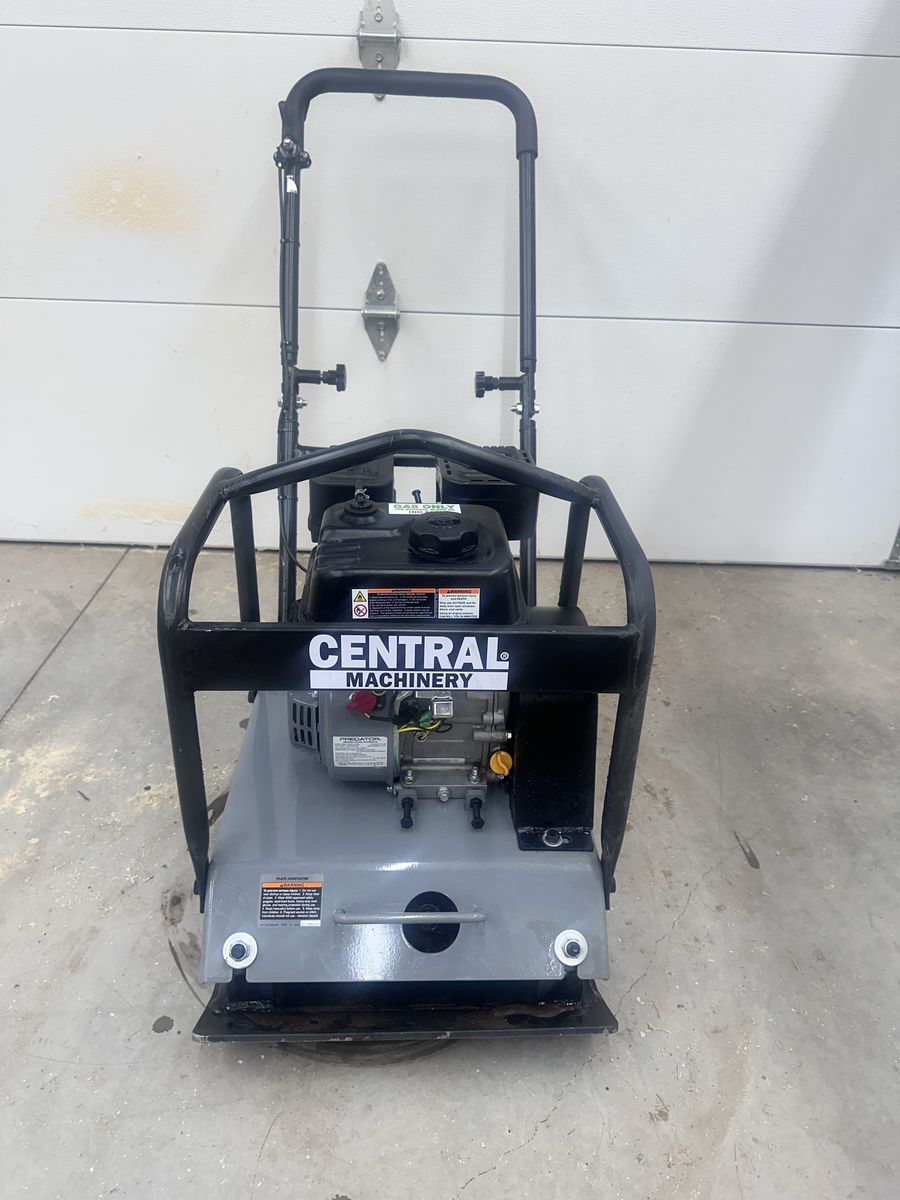 Central Machinery plate compactor 