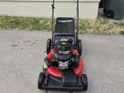 Troy-Bilt TB240 Self-Propelled Gas Lawn Mower with Honda Engine and Rear Bag