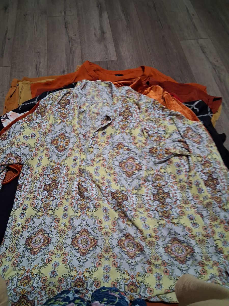 Main image 12