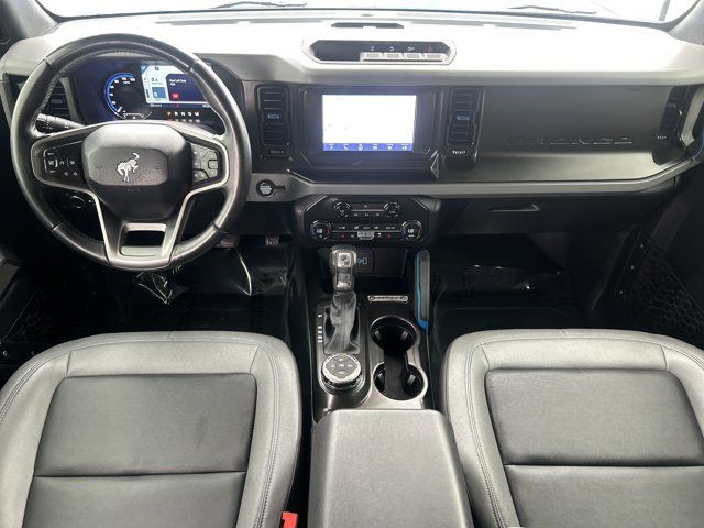 Main image 11