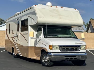 2005 Ford E-Series