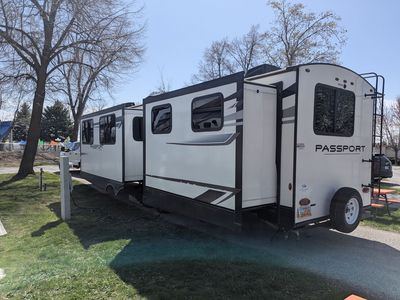 2022 Keystone Passport GT 3401QD – Sleeps 14 | Bunkhouse | Family Ready | Priced to Sell