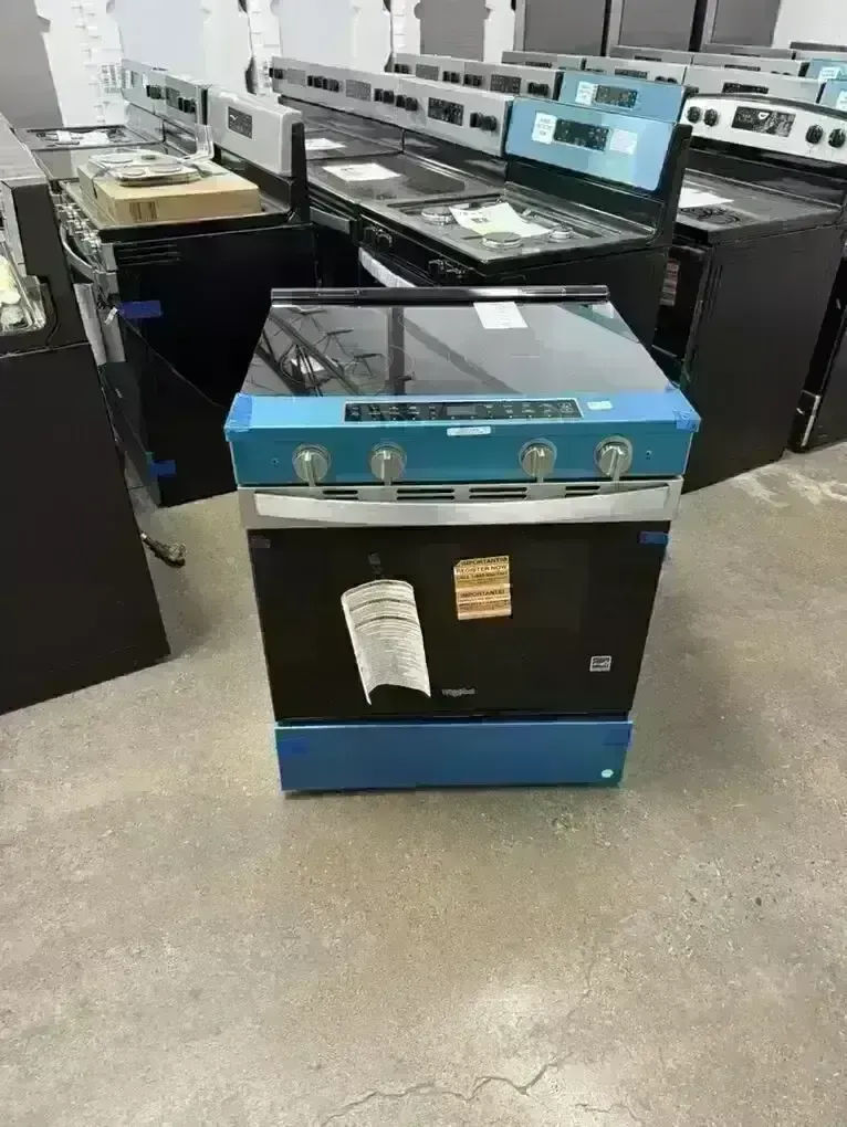 NEW WHIRLPOOL SMART ELECTRIC SLIDE IN RANGE